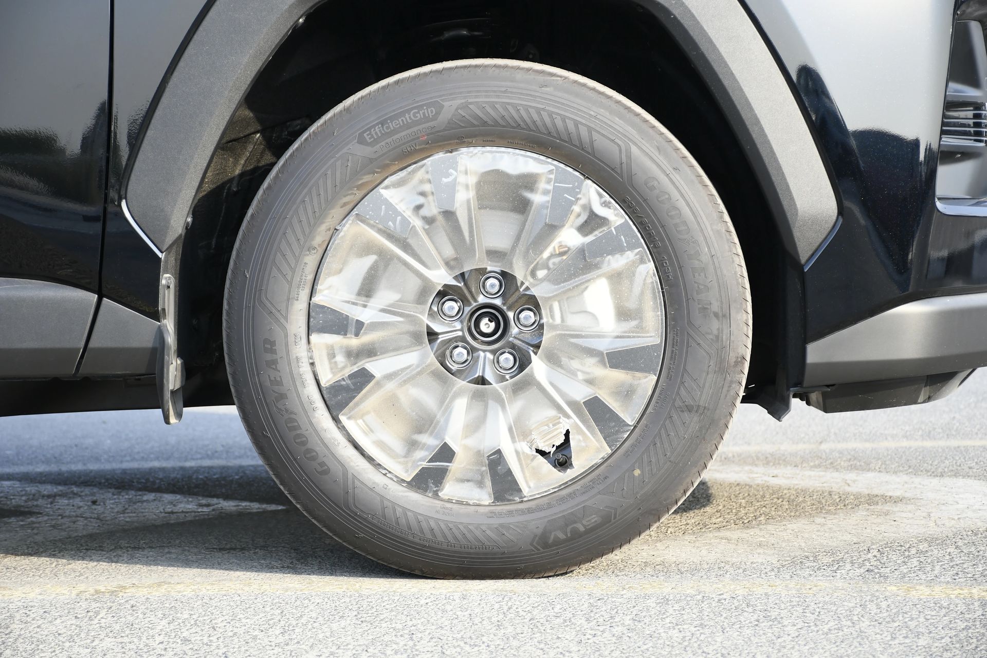 2026 Toyota RAV4 photo 5