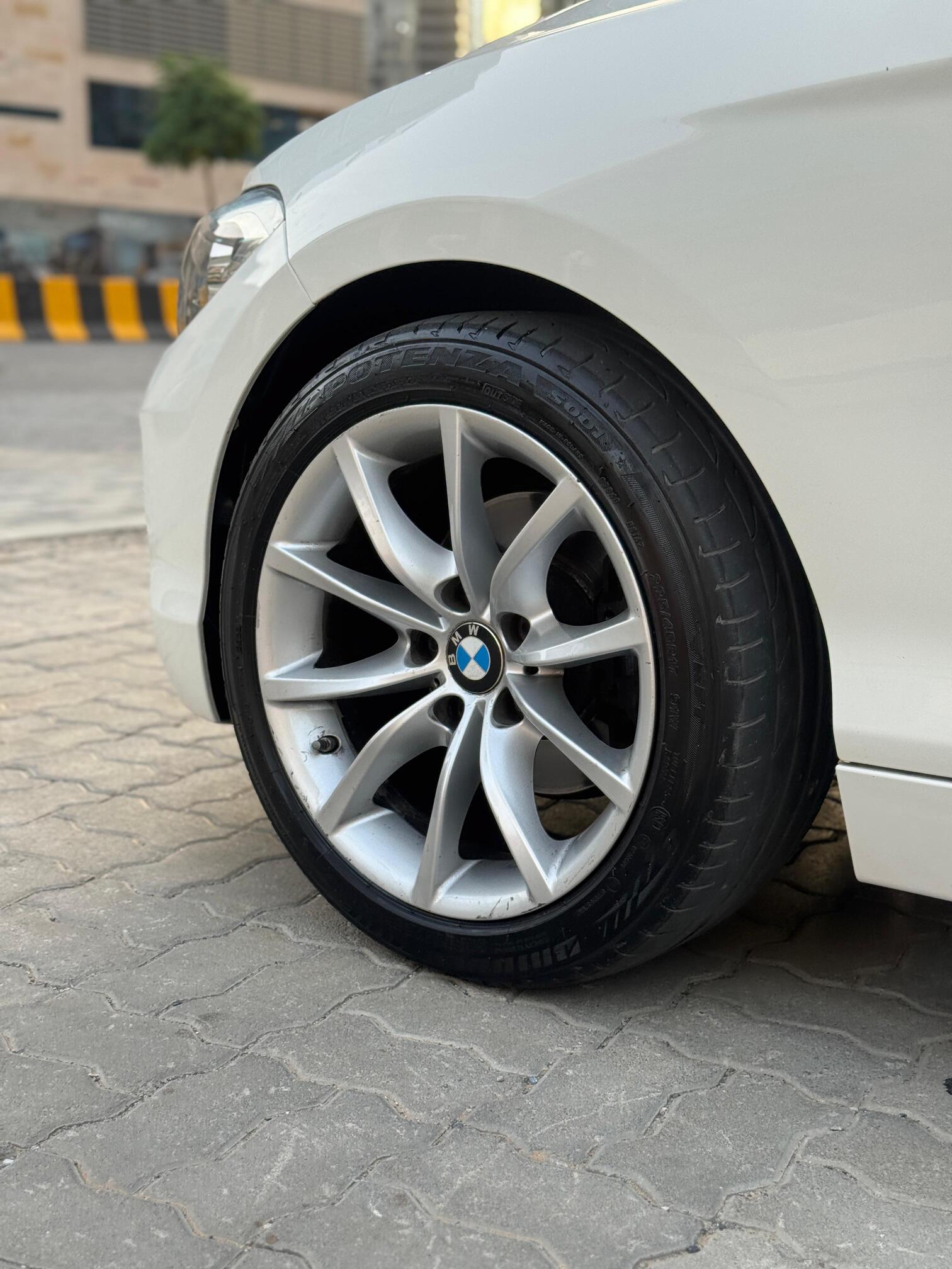 2016 BMW i4 photo 3