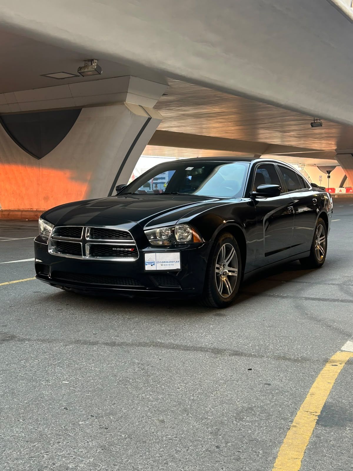2014 Dodge Charger photo 2