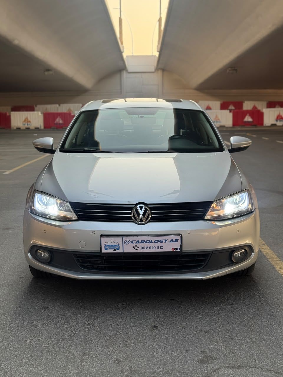 2015 Volkswagen Jetta photo 2