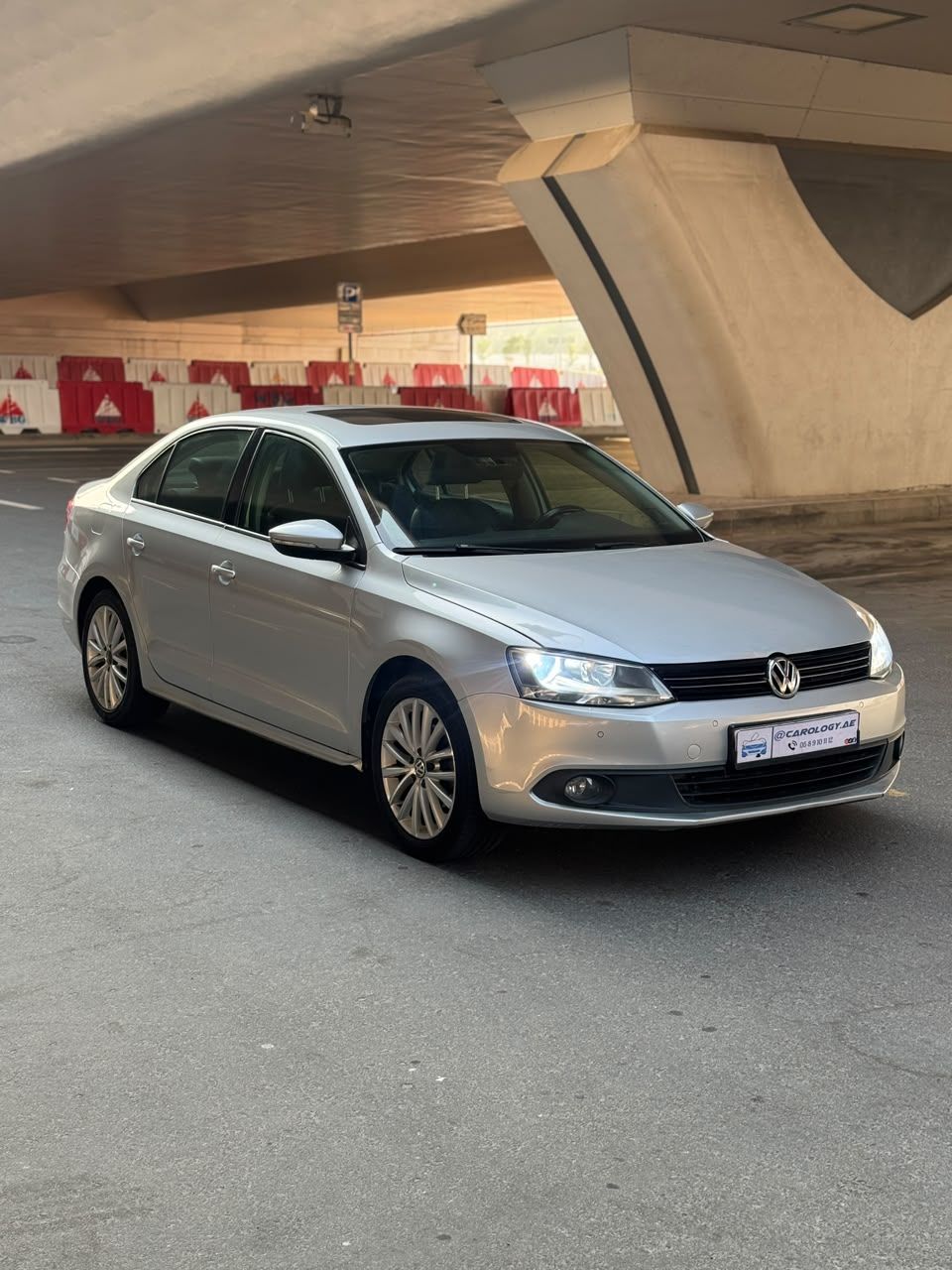 2015 Volkswagen Jetta photo 3