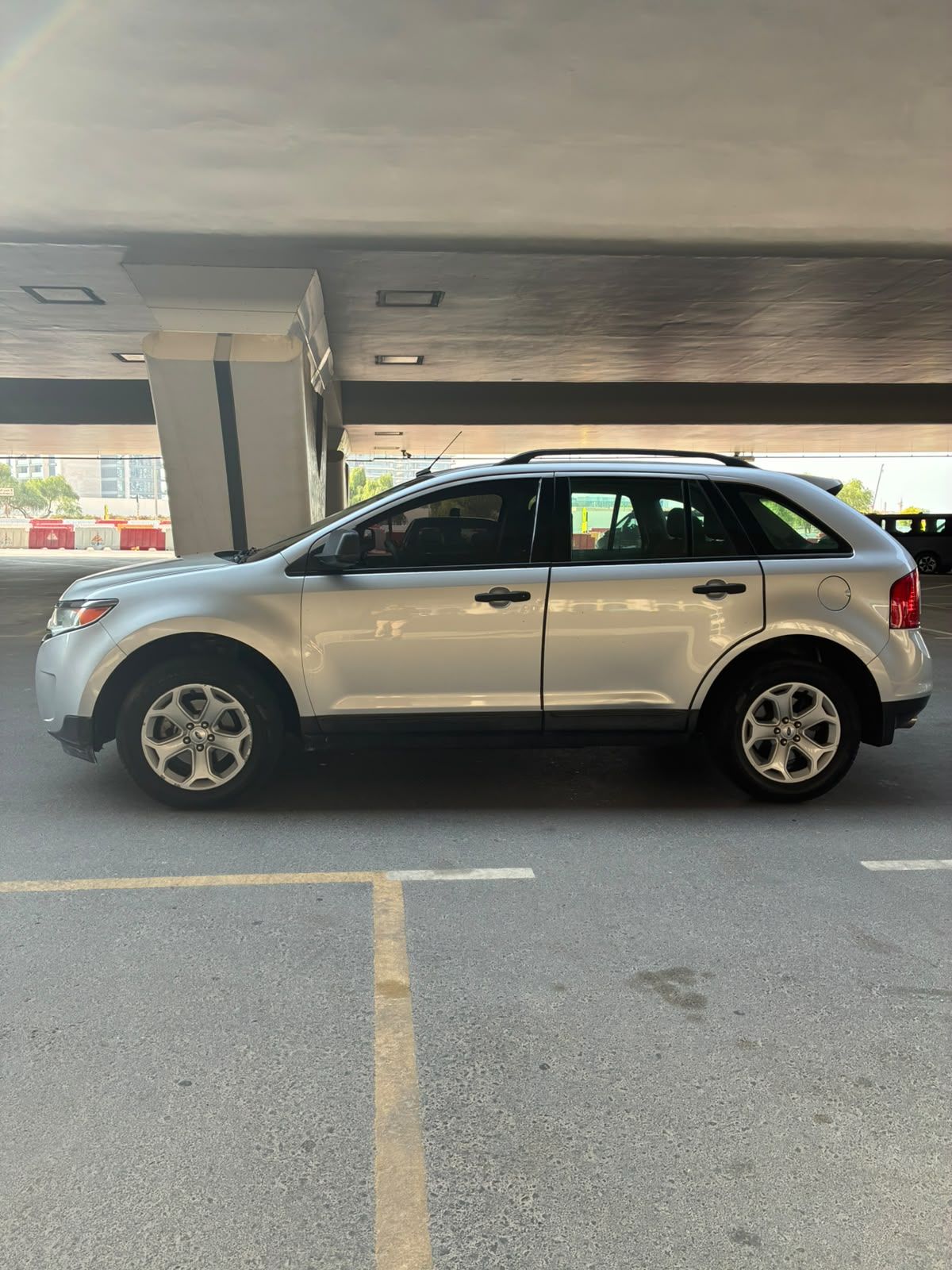 2013 Ford Edge photo 3