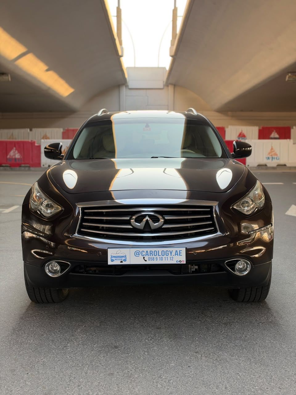 2016 Infiniti QX70 photo 4