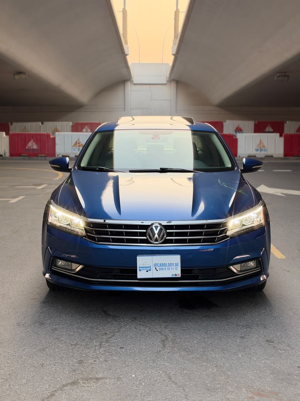 2016 Volkswagen Passat photo 2