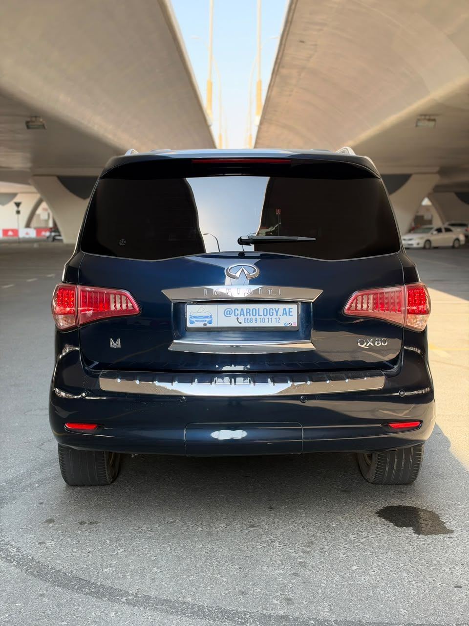2016 Infiniti QX80 photo 4