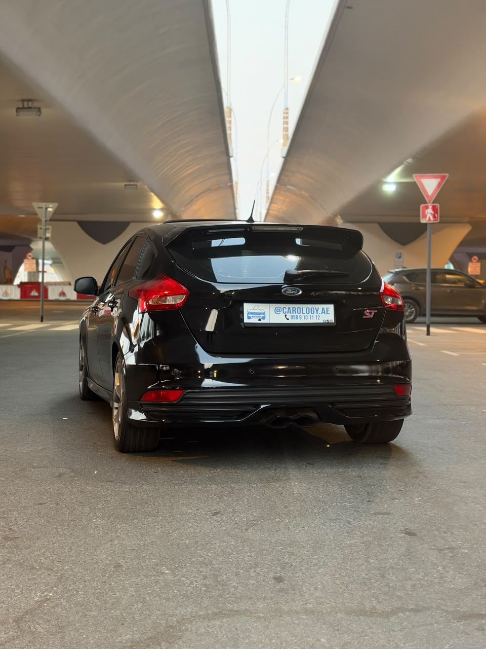 2016 Ford Focus photo 3