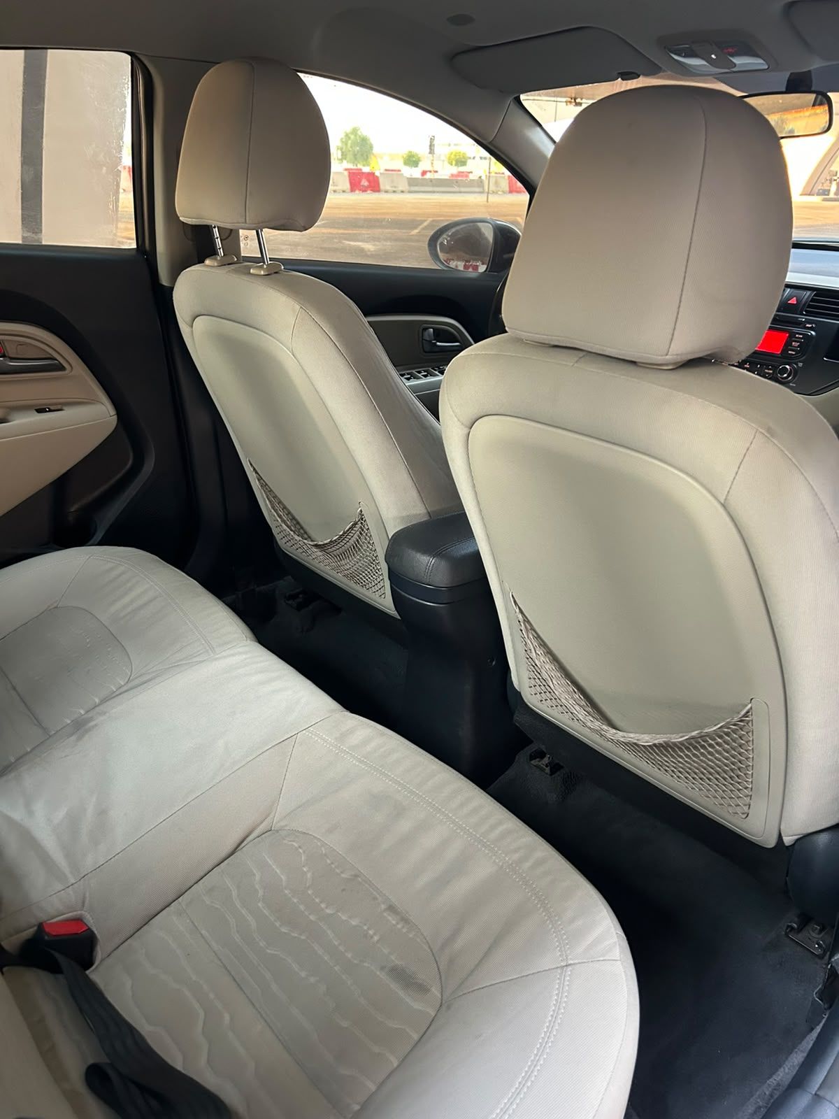 2014 Kia Rio photo 2