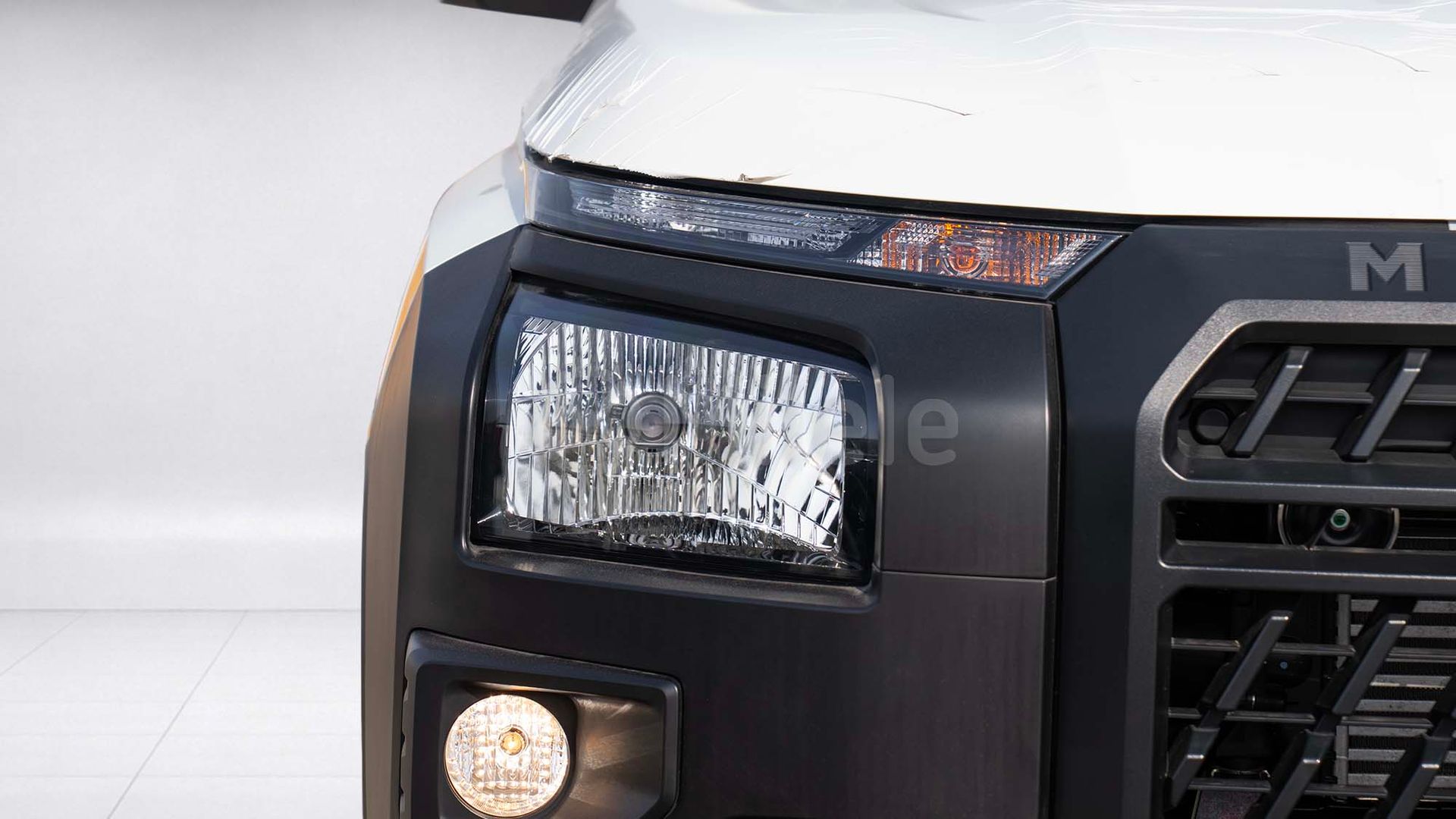 2027 Mitsubishi L200 photo 3