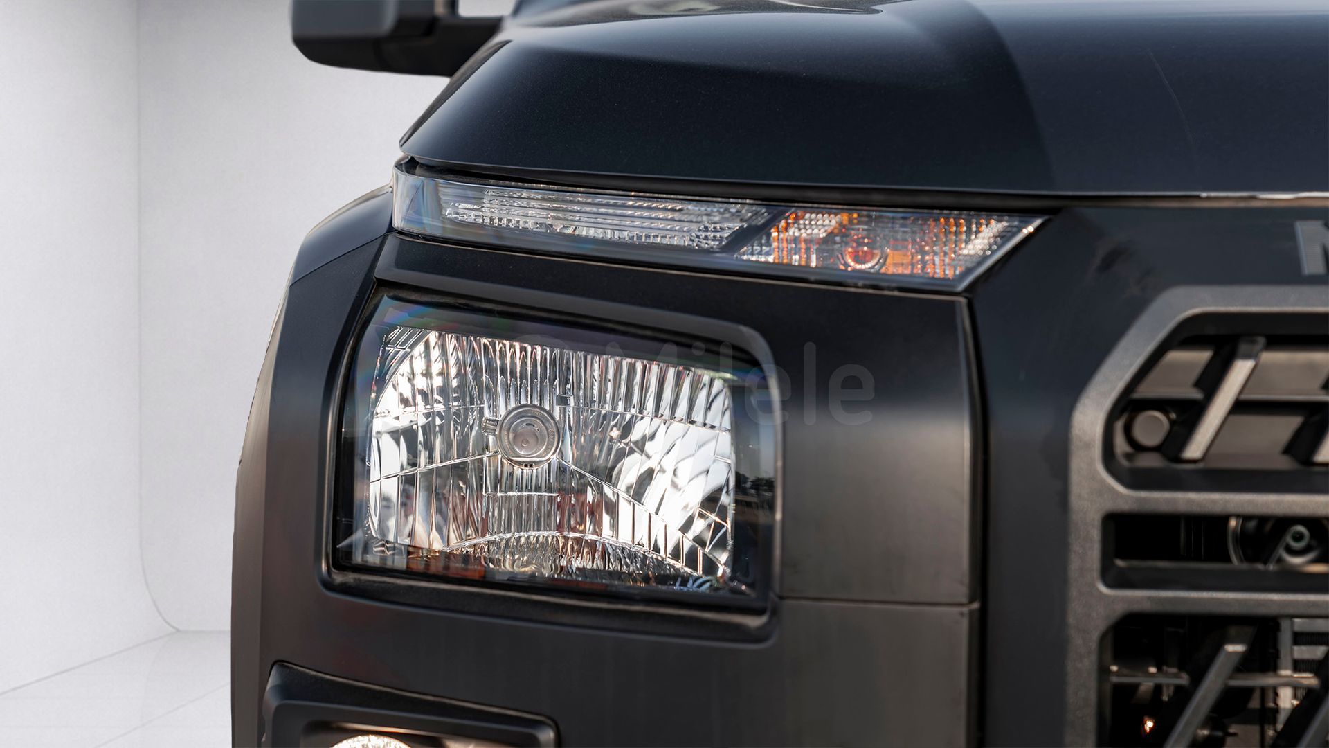 2027 Mitsubishi L200 photo 2
