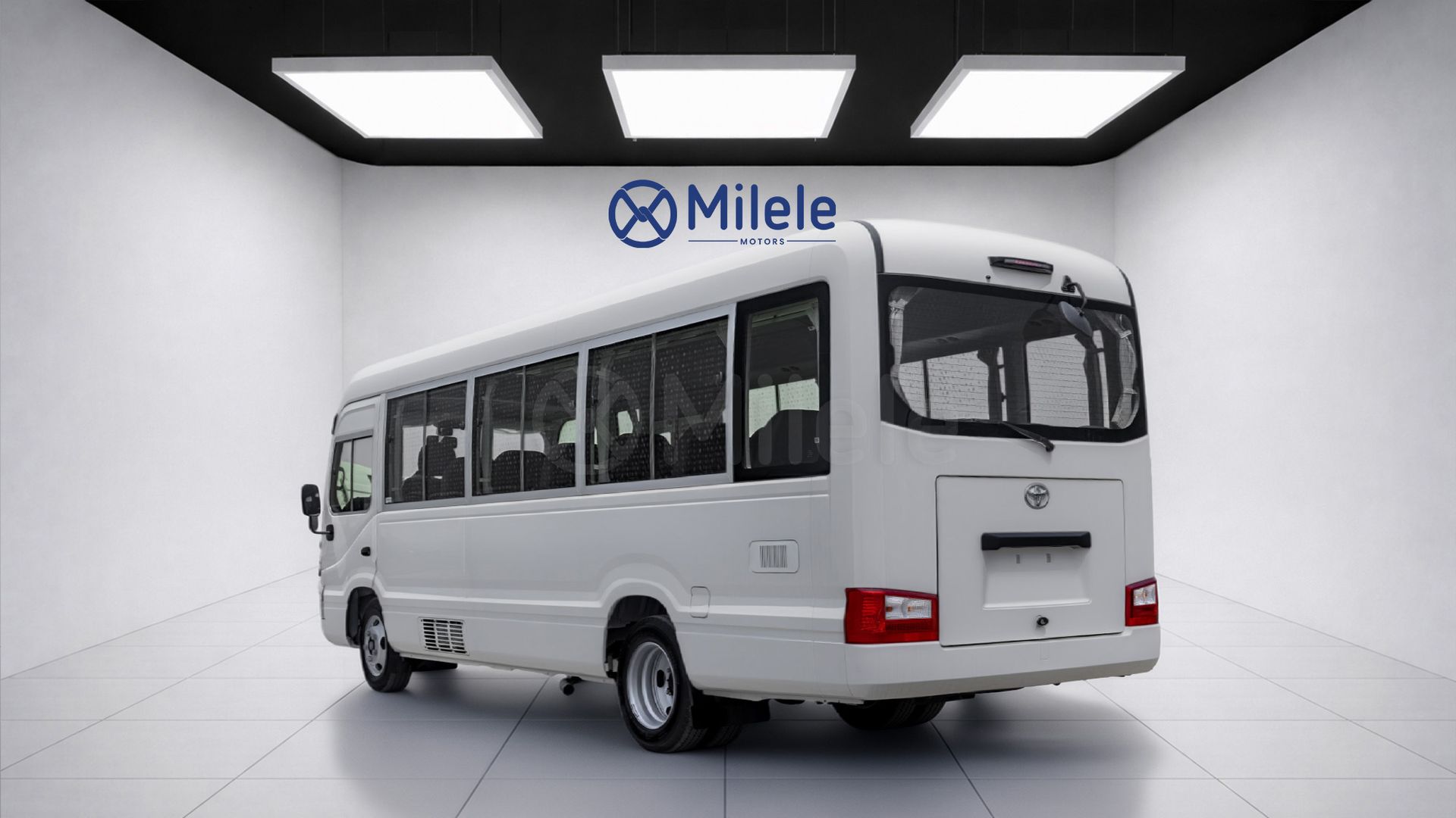 2026 Toyota COASTER photo 3
