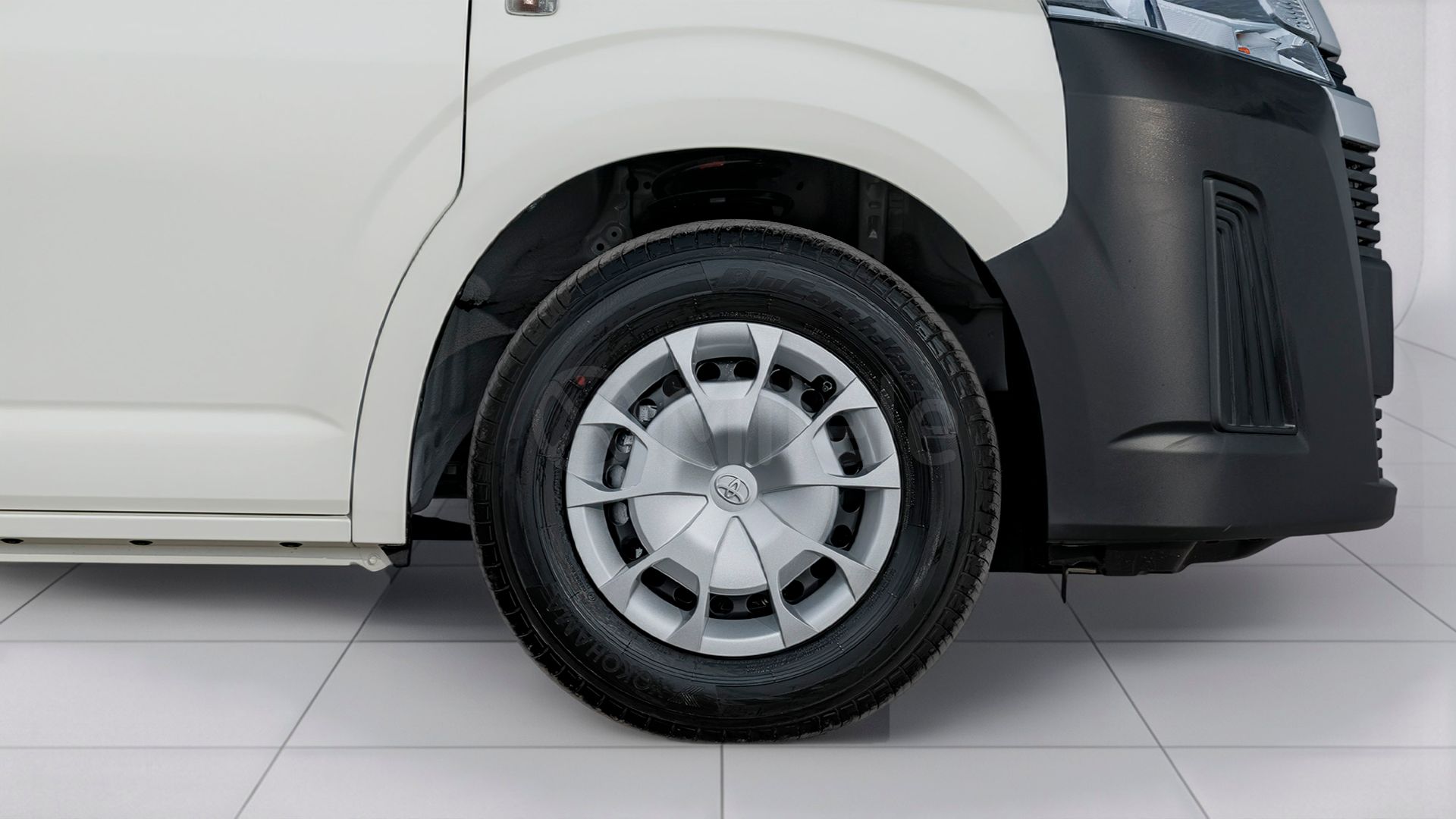 2026 Toyota Hiace photo 4