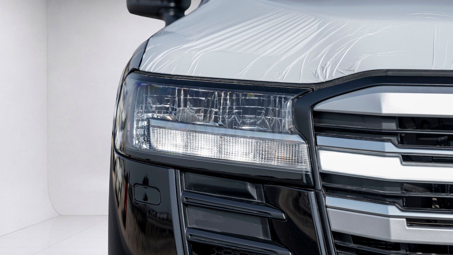 2026 Toyota Land Cruiser photo 3