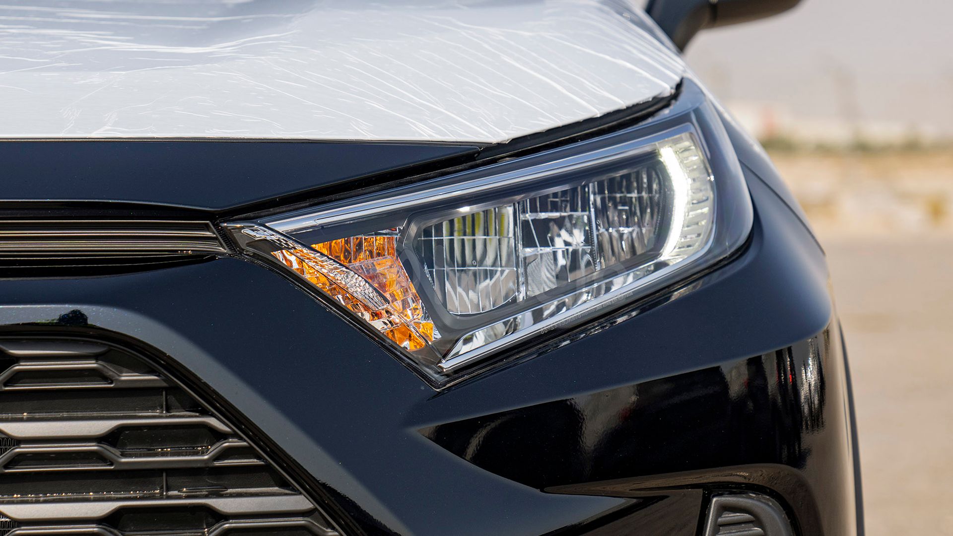 2022 Toyota RAV4 photo 2