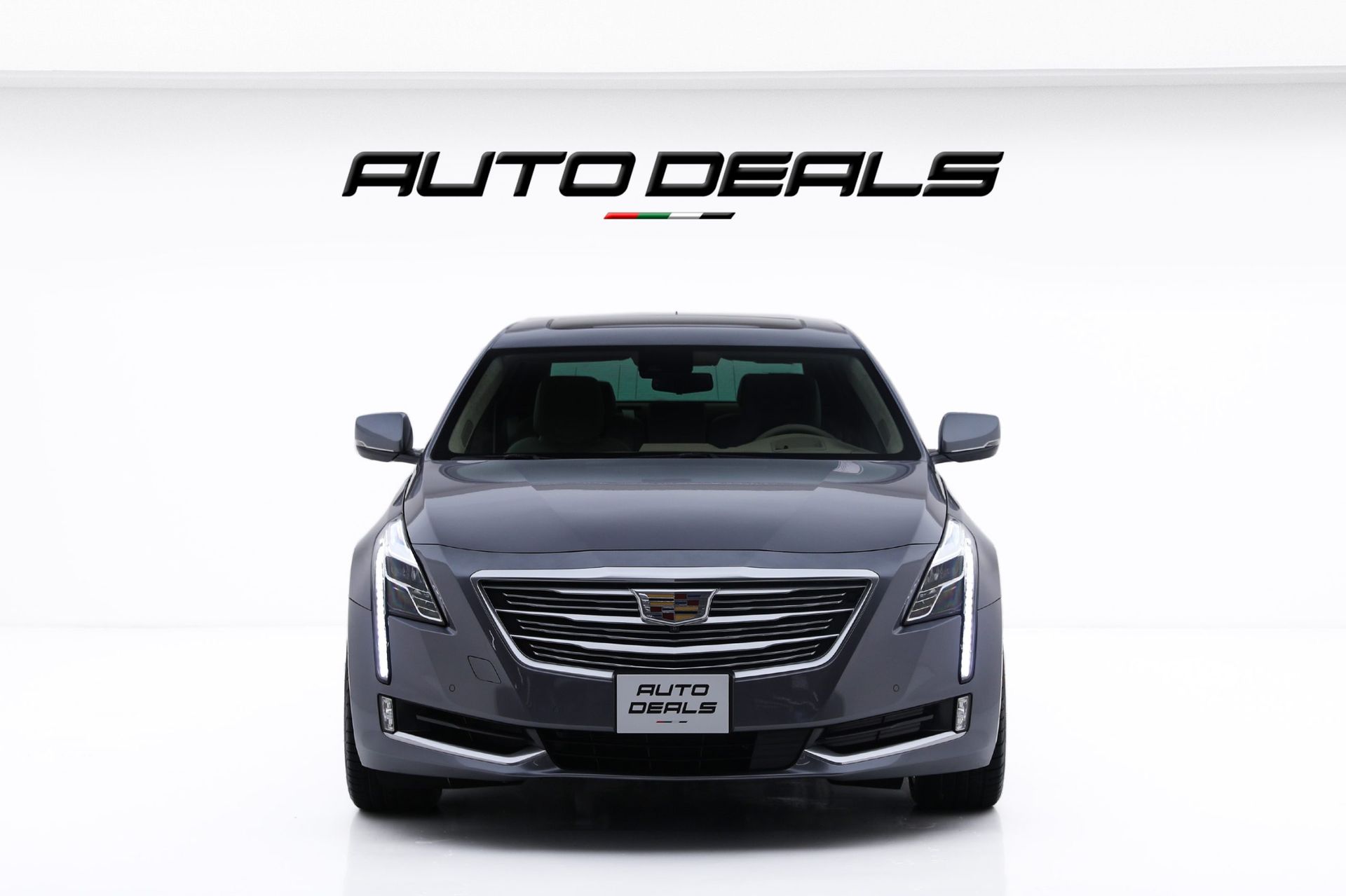 2018 Cadillac CT6 photo 2