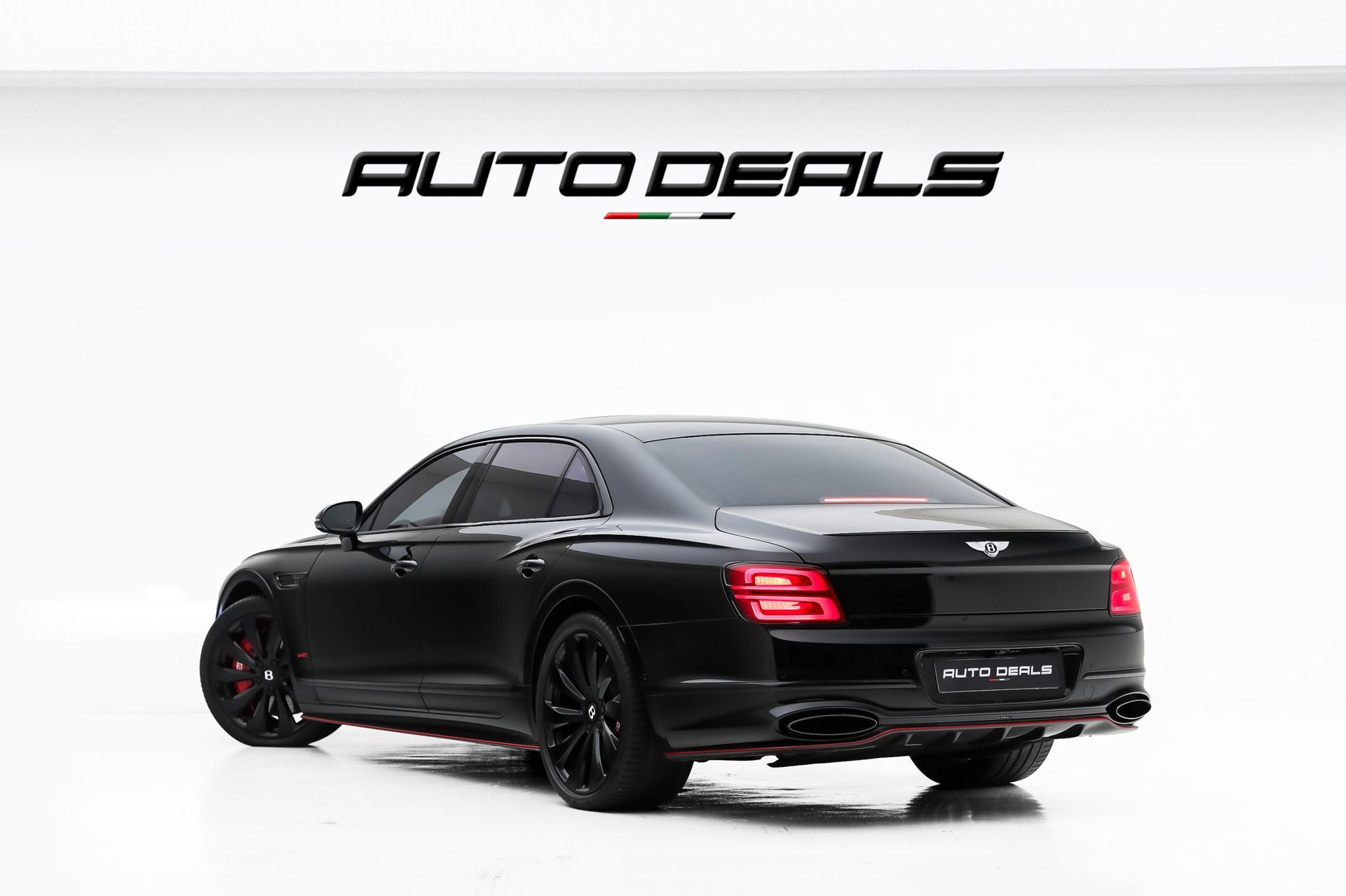 2022 Bentley Flying Spur photo 3