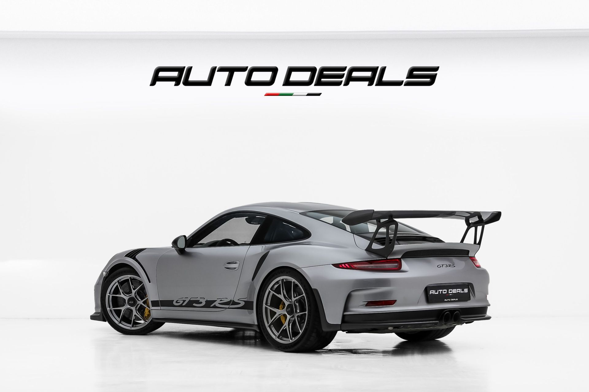 2016 Porsche 911 photo 3