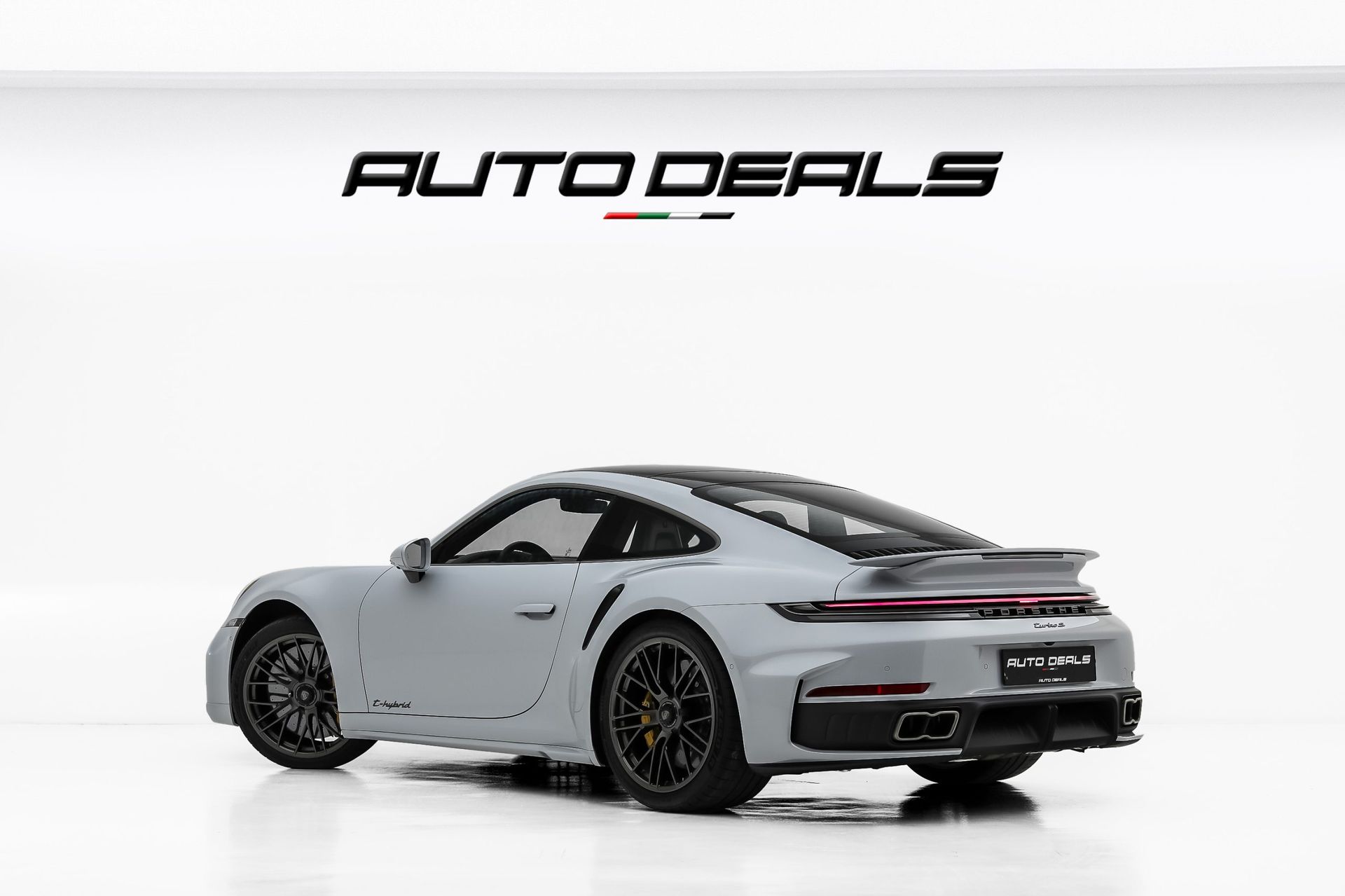 2026 Porsche 911 photo 4