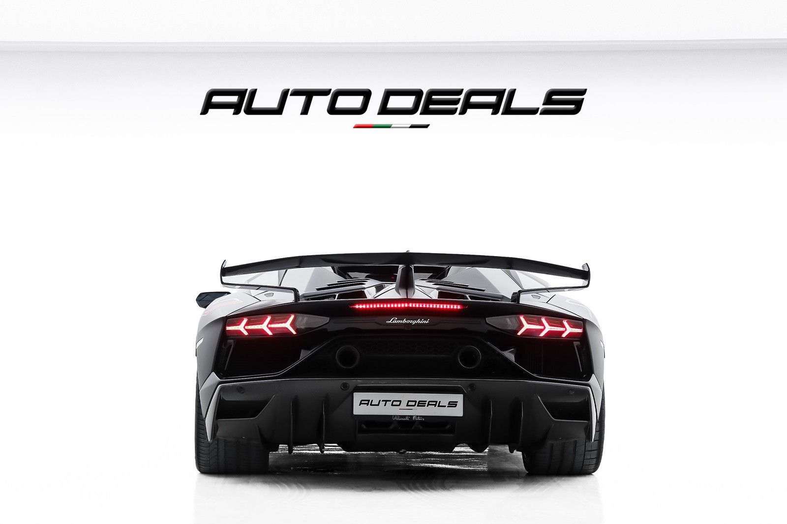 2021 Lamborghini Aventador photo 5