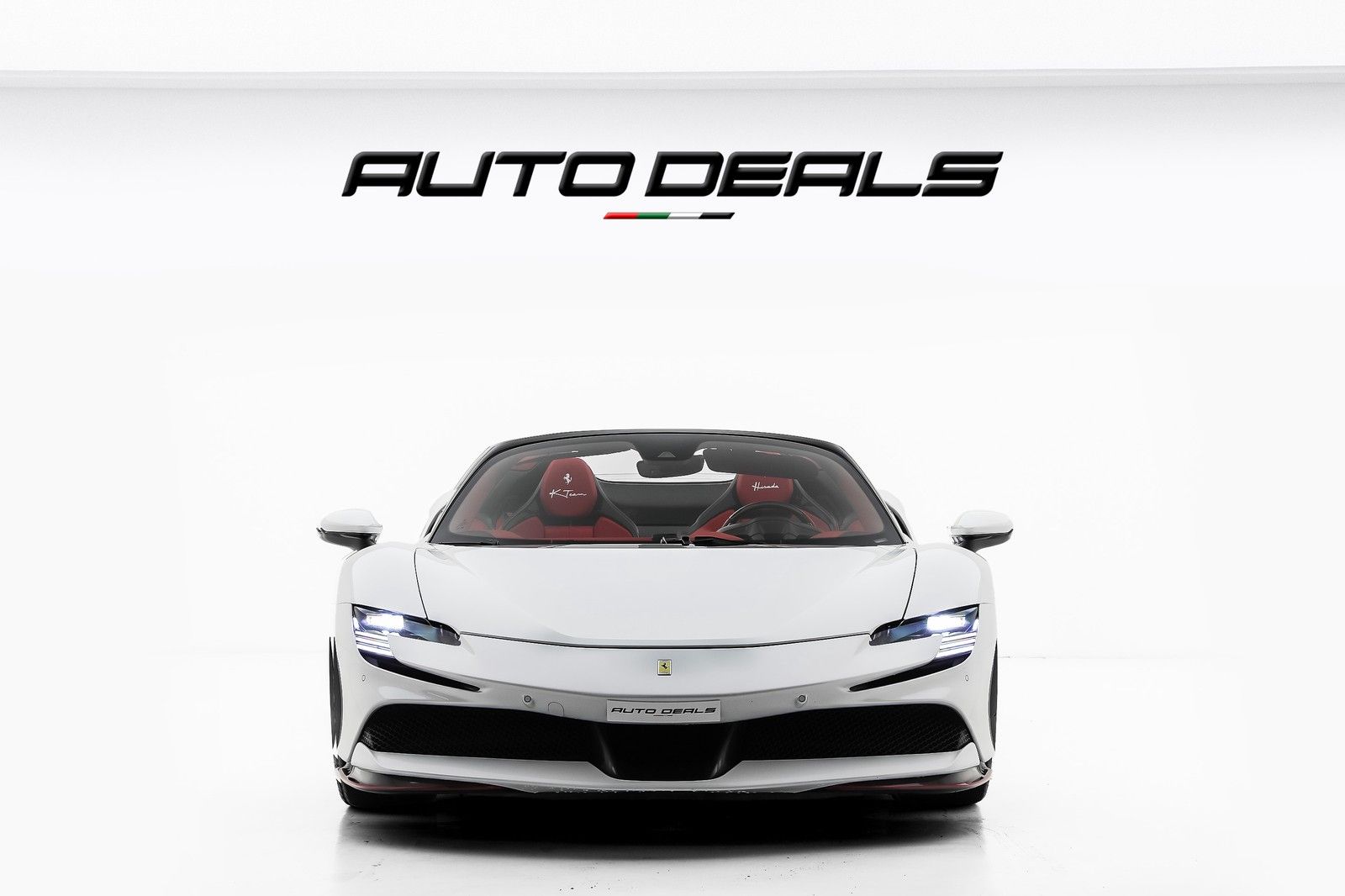 2022 Ferrari SF90 Spider photo 2