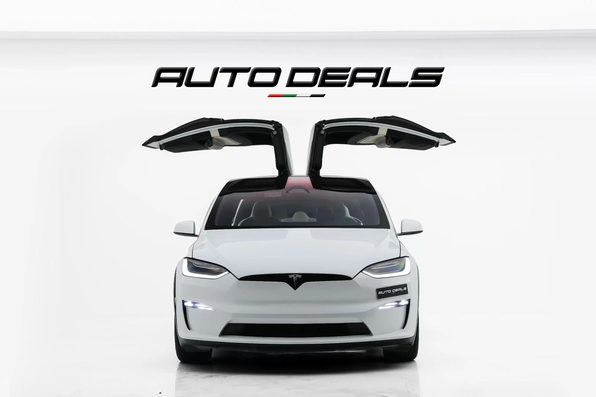 2023 Tesla Model X photo 2