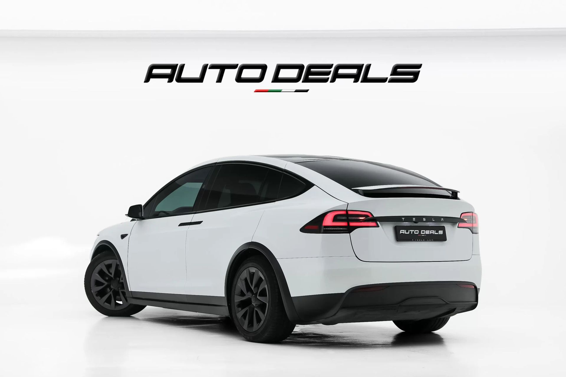 2023 Tesla Model X photo 5