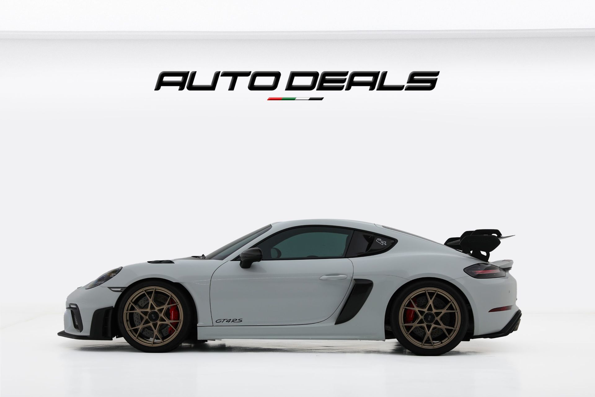 2023 Porsche 718 photo 3
