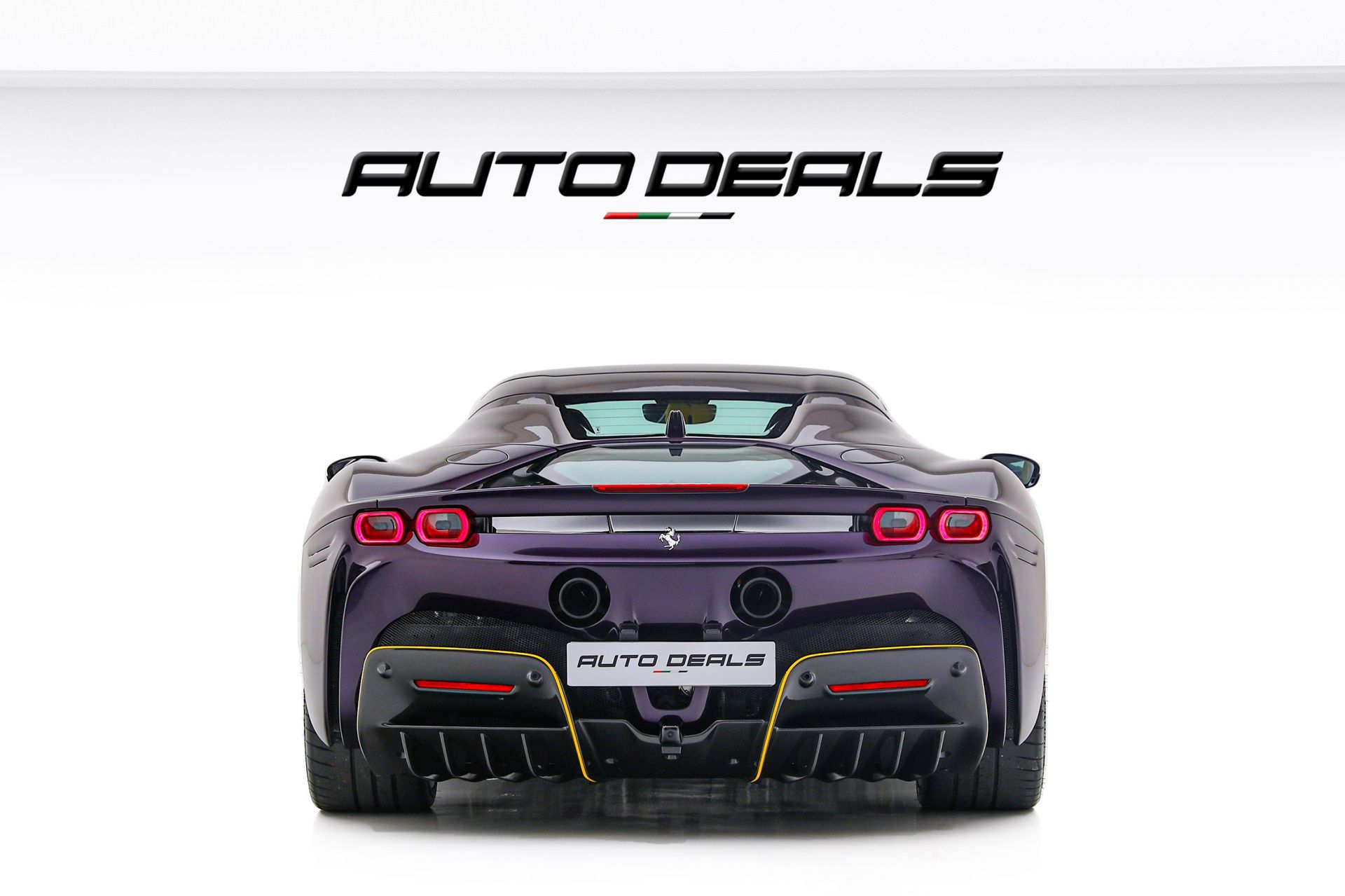 2024 Ferrari SF90 Spider photo 4