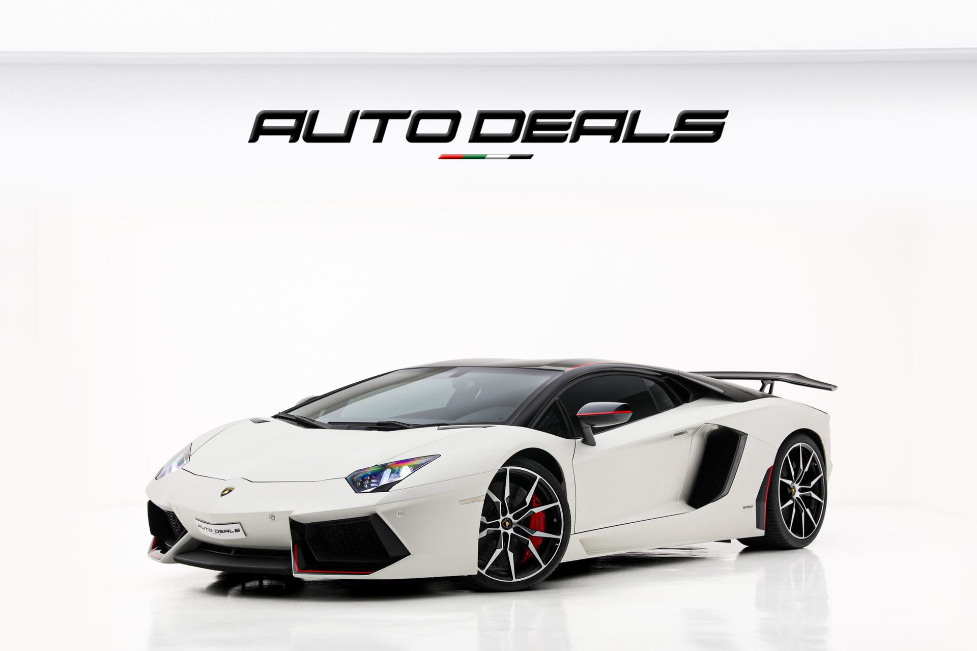 2016 Lamborghini Aventador