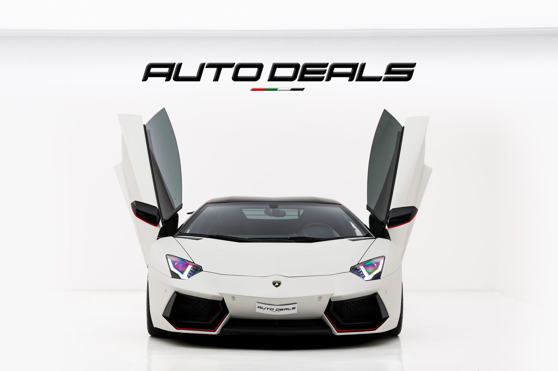 2016 Lamborghini Aventador photo 5