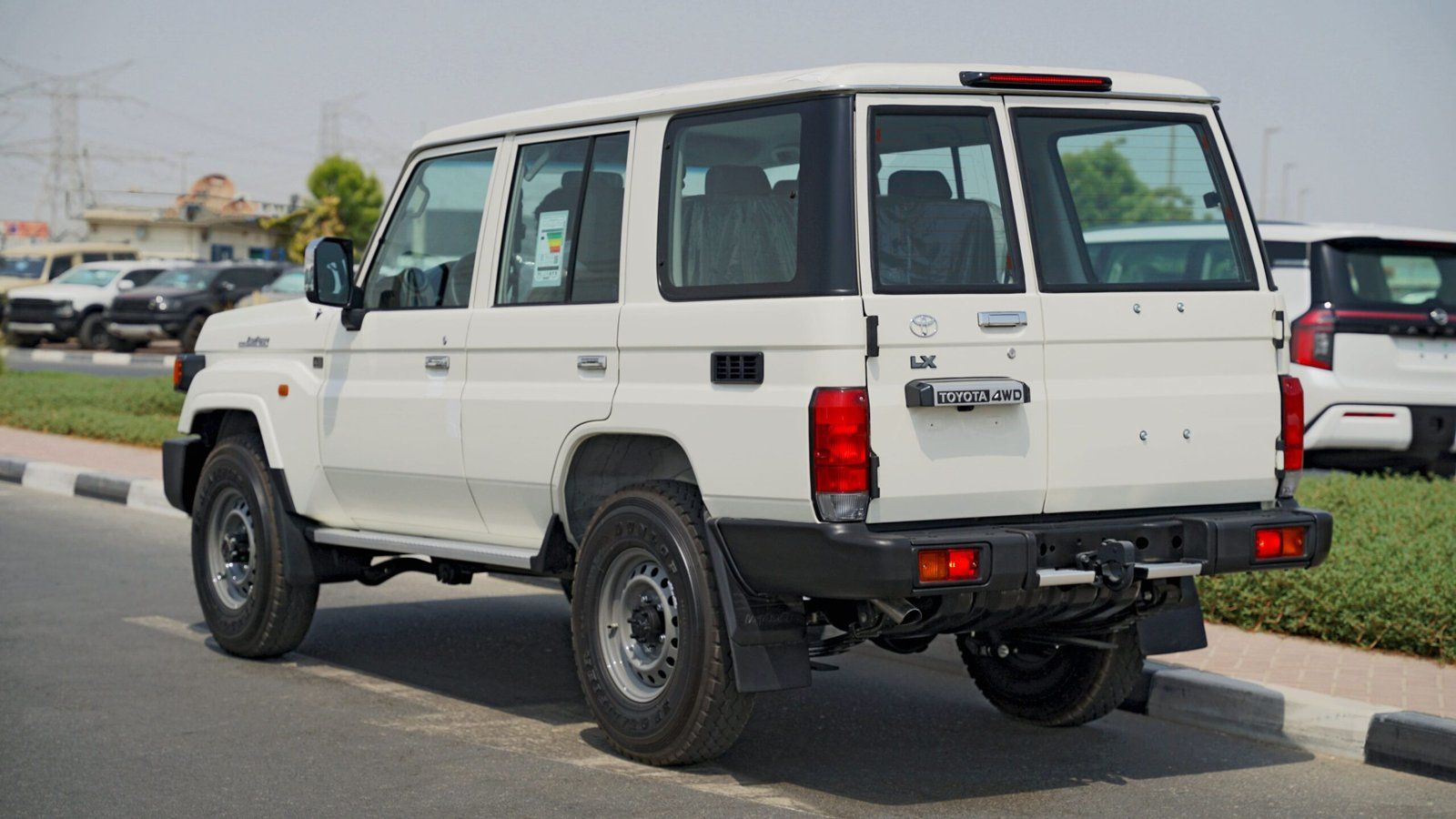 2025 Toyota Land Cruiser photo 5