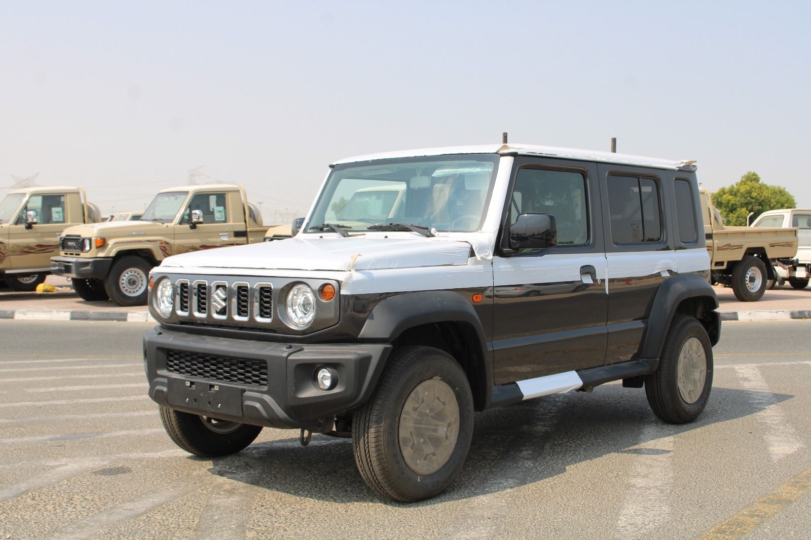 LHD - SUZUKI JIMNY 1.5L PETROL 4WD 5DOOR GLX AUTO