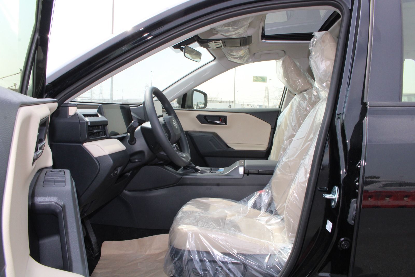 2026 Toyota RAV4 photo 4