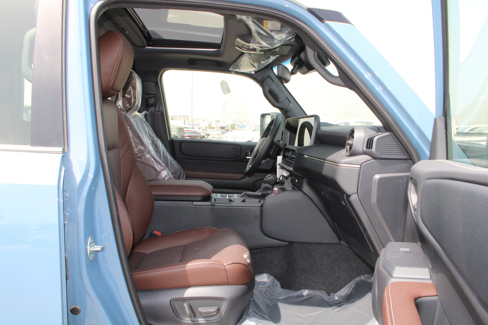 2025 Toyota Land Cruiser Prado photo 5