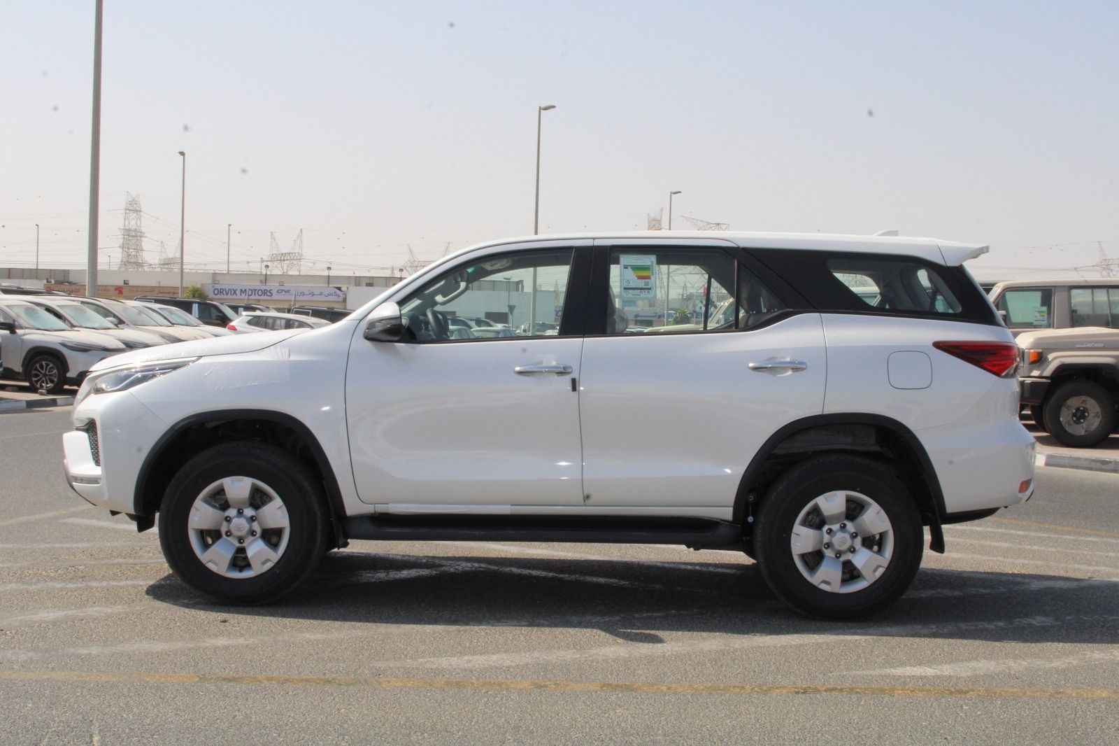 2026 Toyota Fortuner photo 2