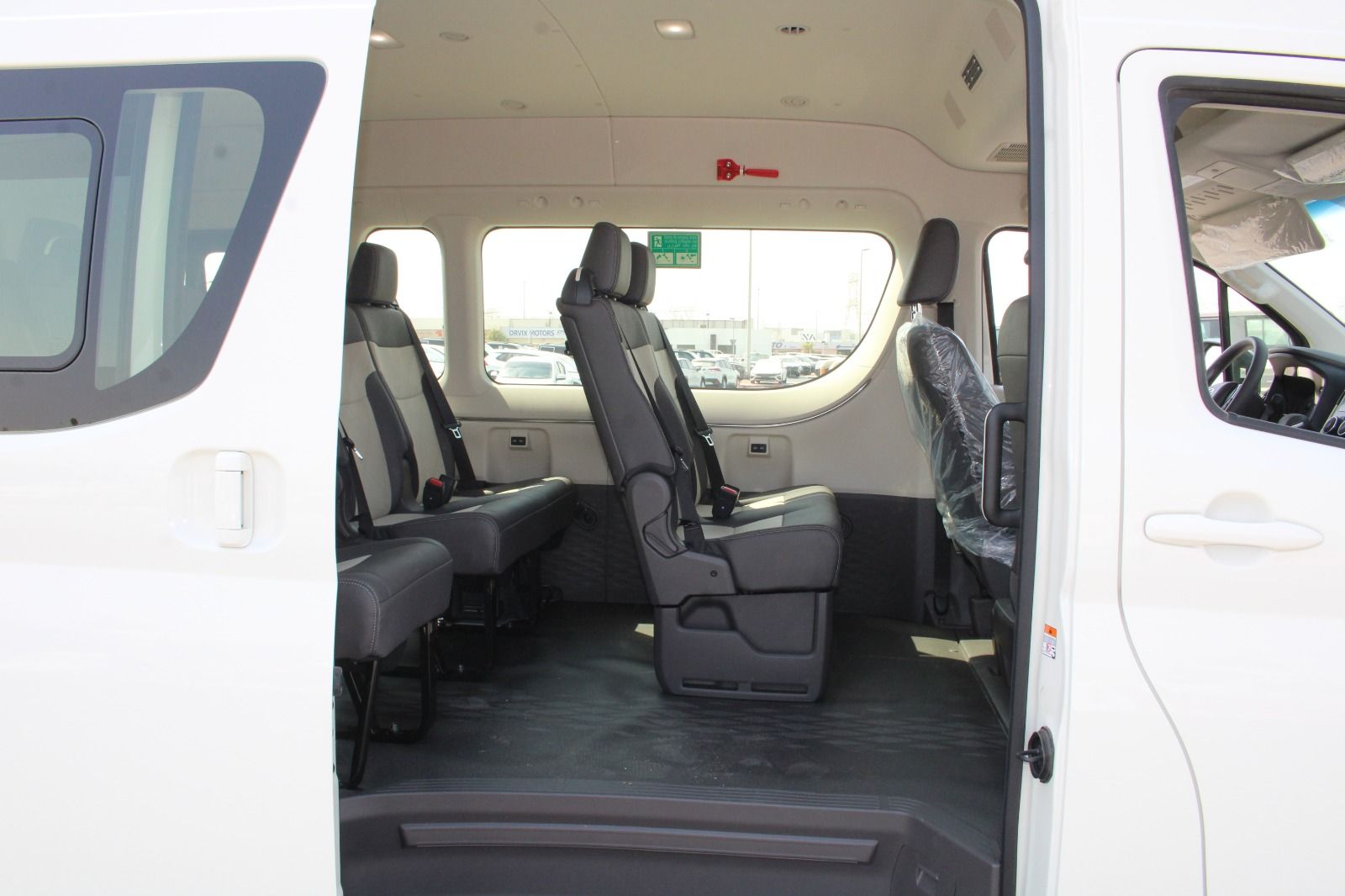 2026 Toyota Hiace photo 4