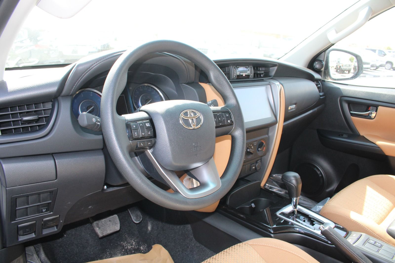 2026 Toyota Fortuner photo 5