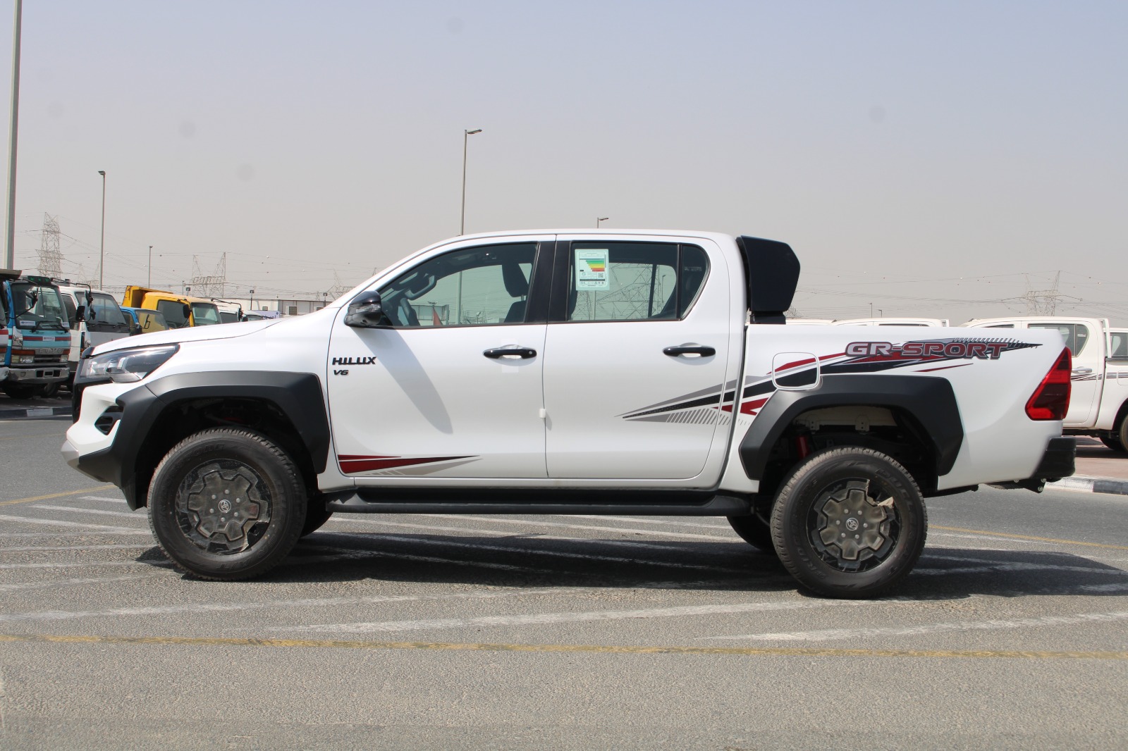 2026 Toyota Hilux photo 5