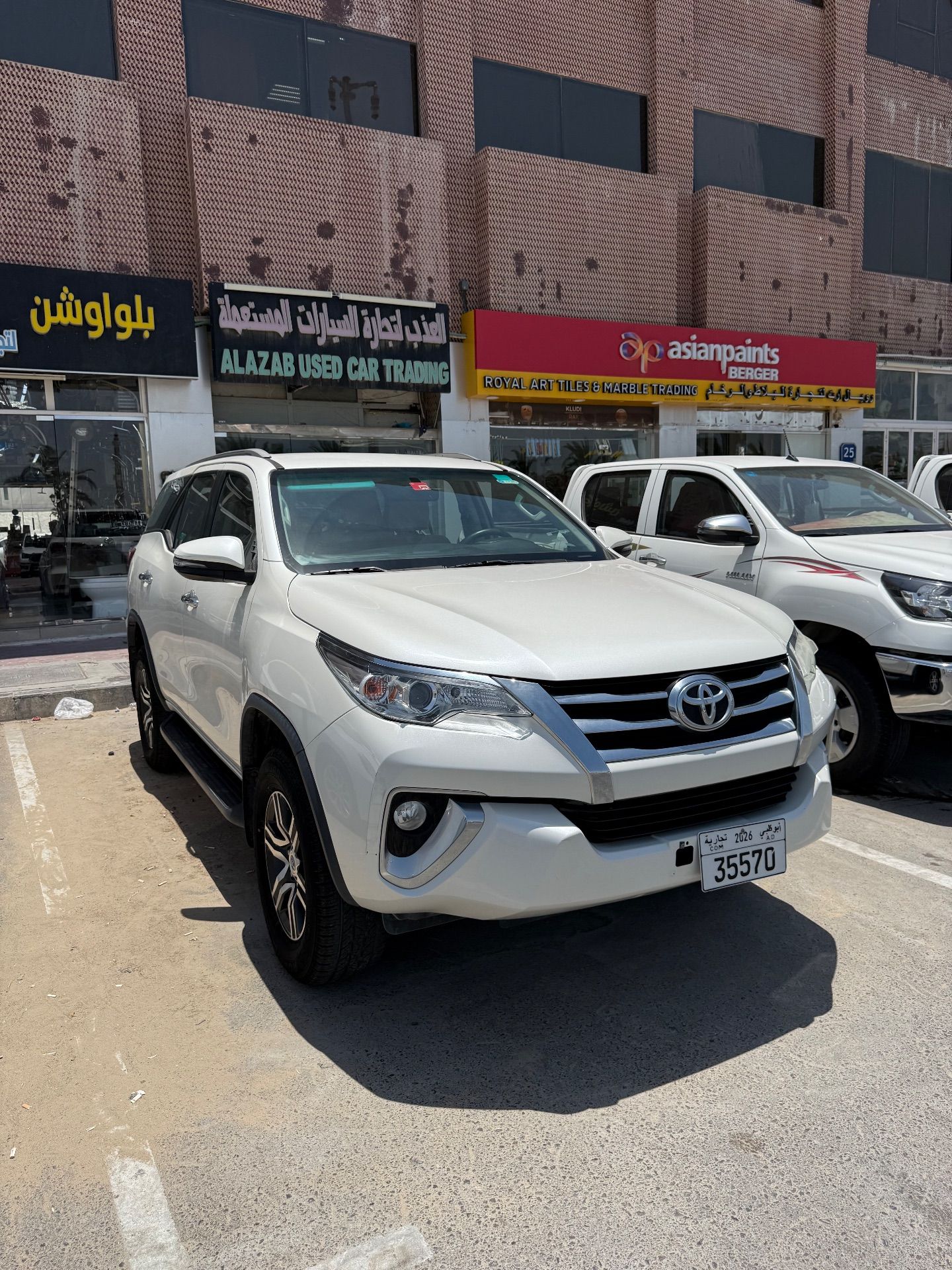 2019 Toyota Fortuner photo 5