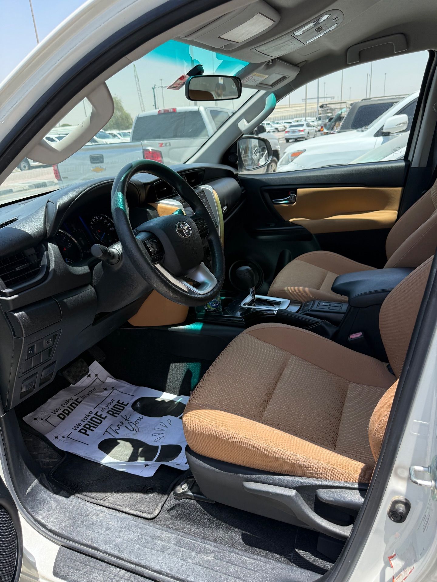 2019 Toyota Fortuner photo 3