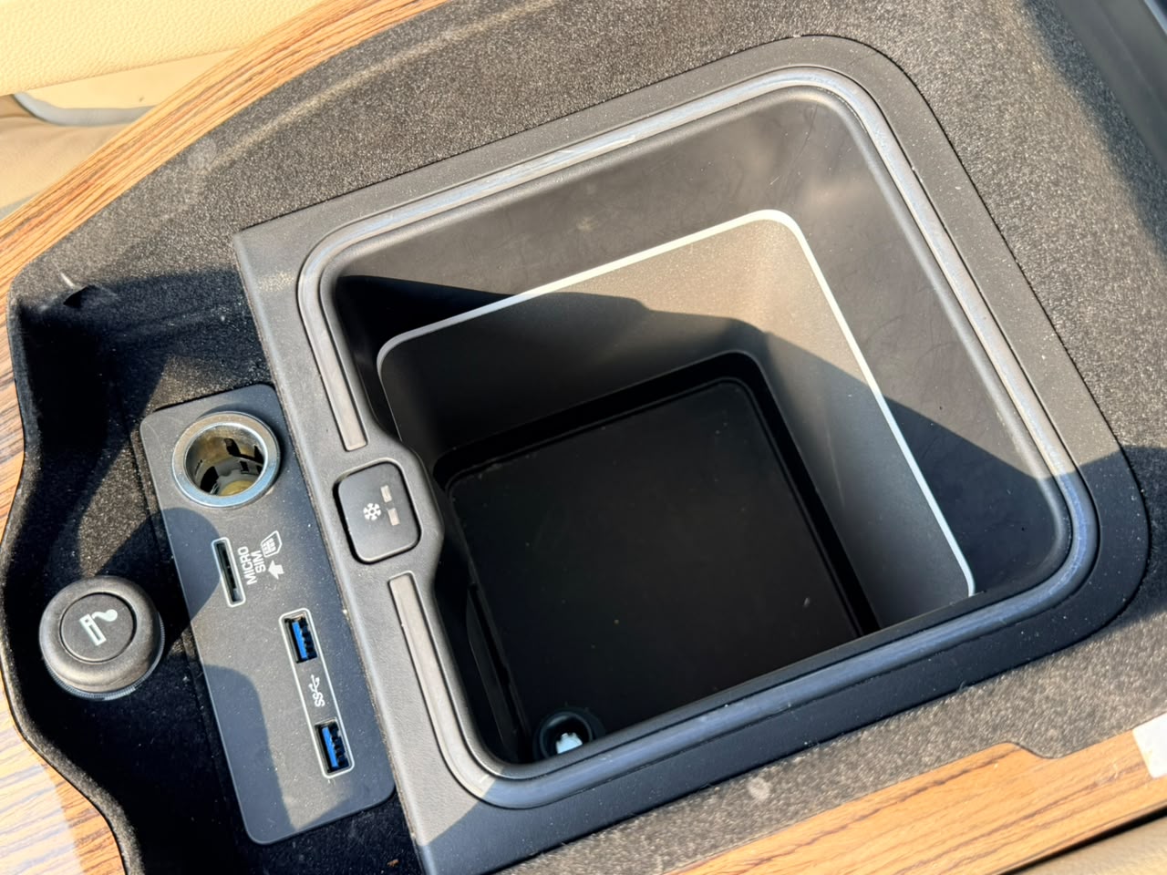 2019 Land Rover Range Rover Vogue photo 5