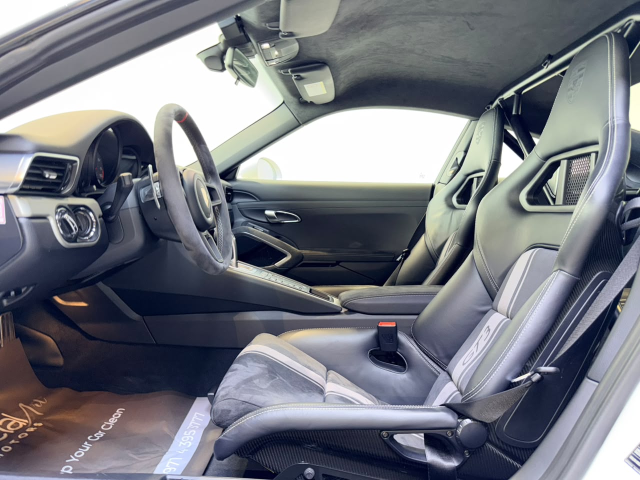 2018 Porsche 911 GT3 photo 4
