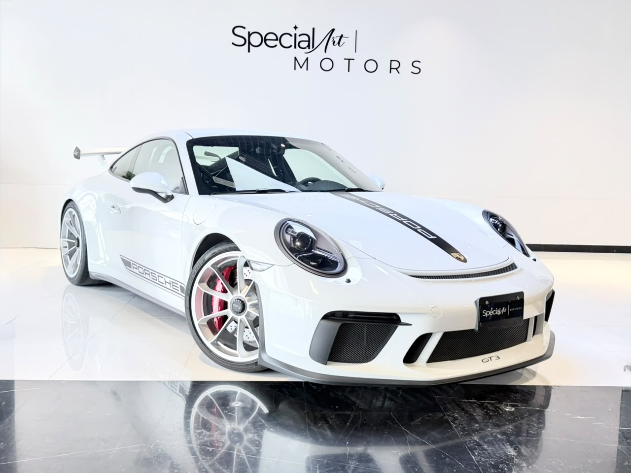 2018 Porsche 911 GT3 photo 2