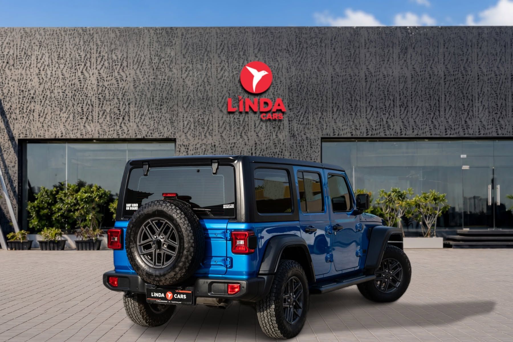 2024 Jeep Wrangler photo 4