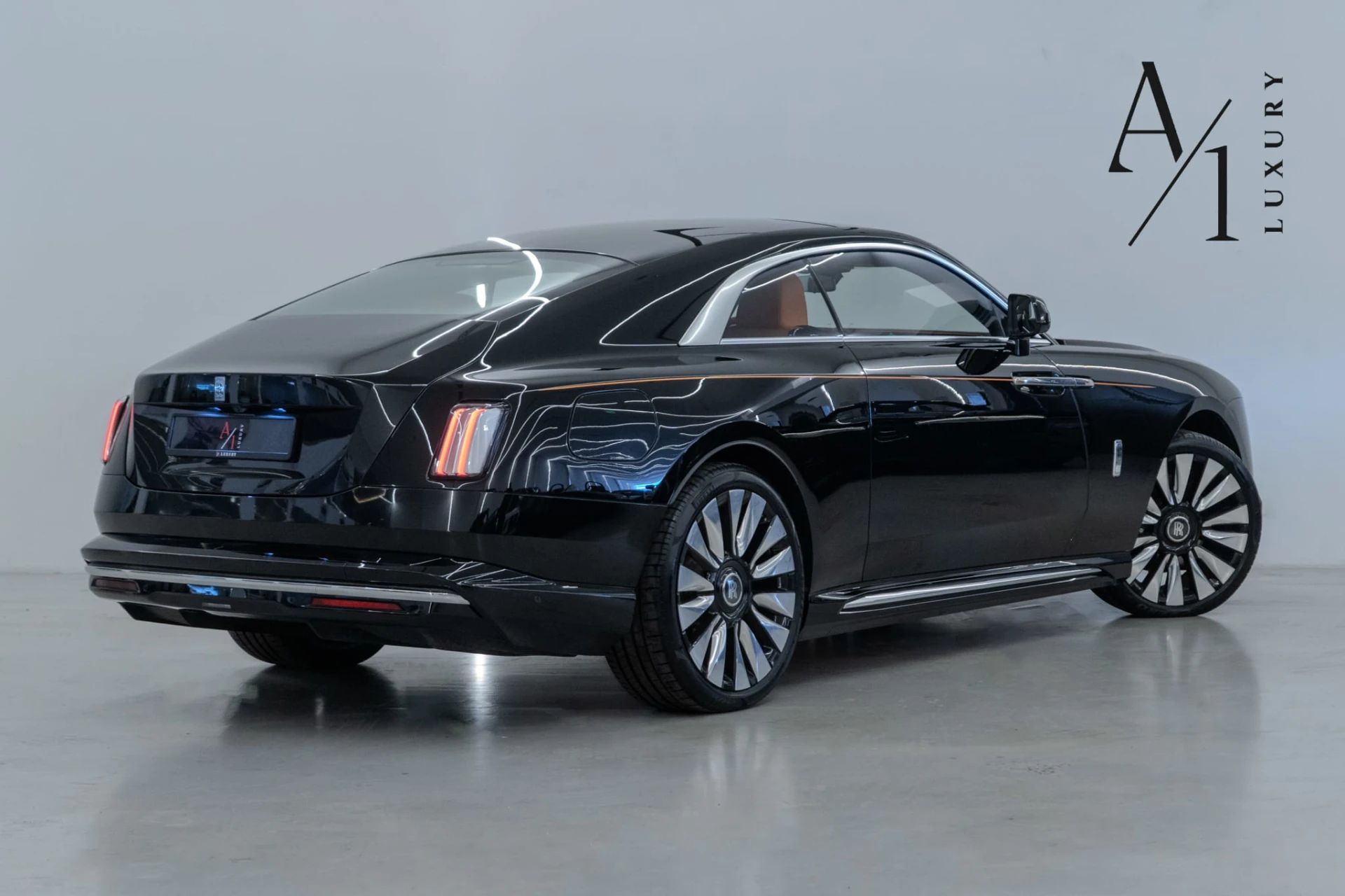 2024 Rolls-Royce Spectre photo 4