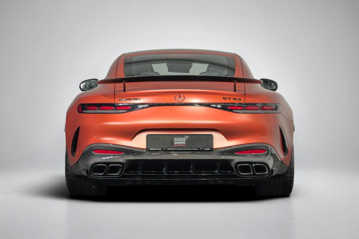 2025 Mercedes-Benz AMG GT photo 5