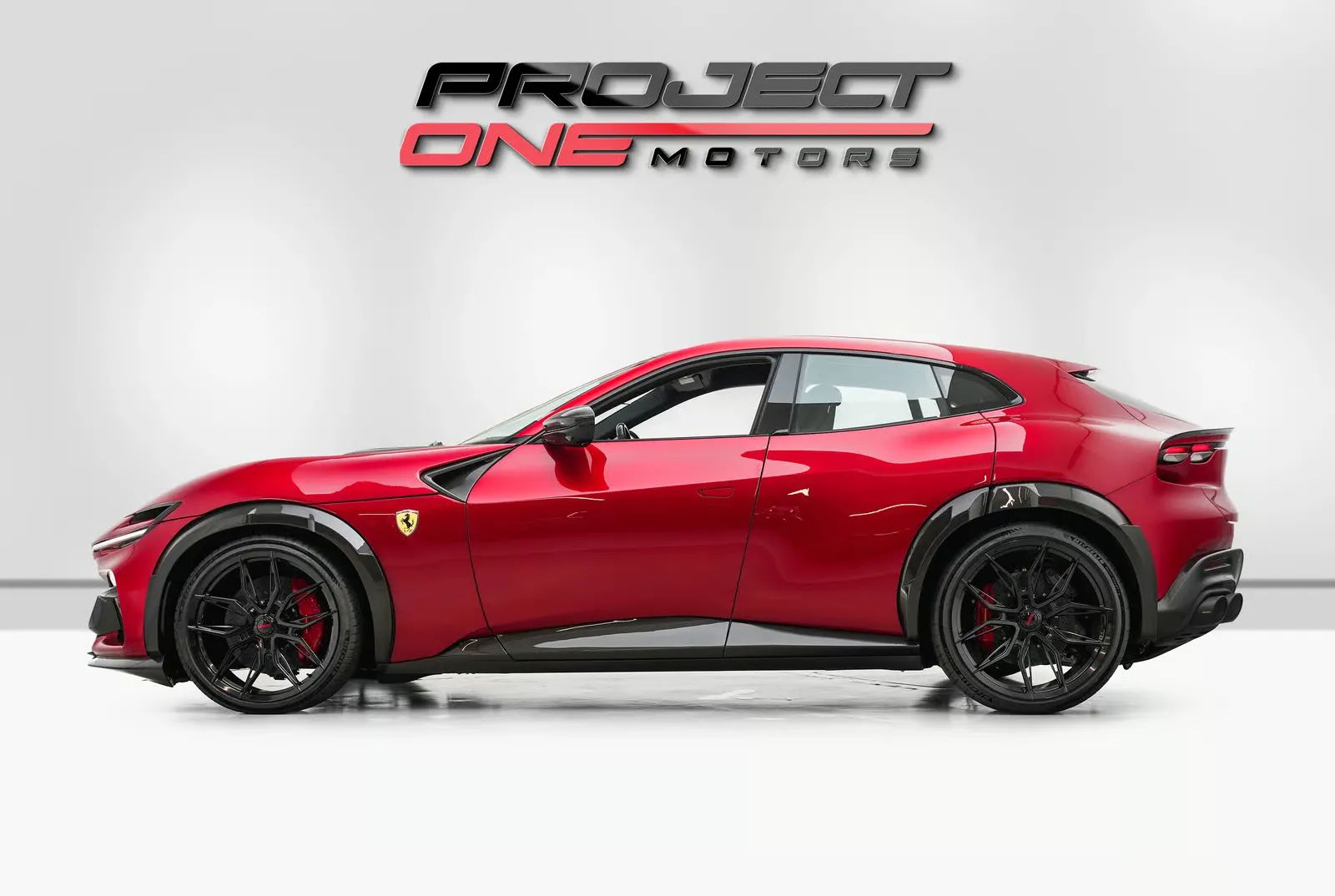 2025 Ferrari Purosangue photo 3