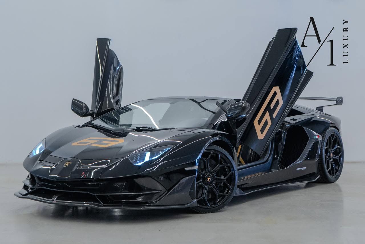 2015 Lamborghini Aventador