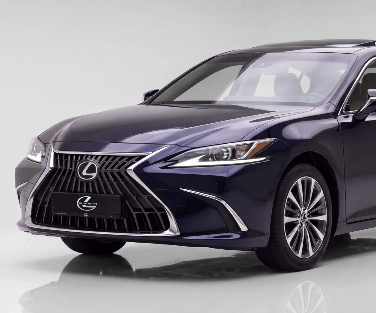 2024 Lexus ES photo 3