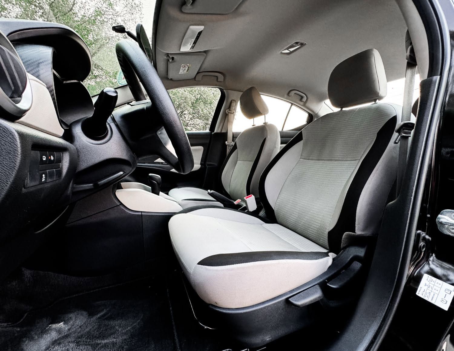 2024 Nissan Sunny photo 4