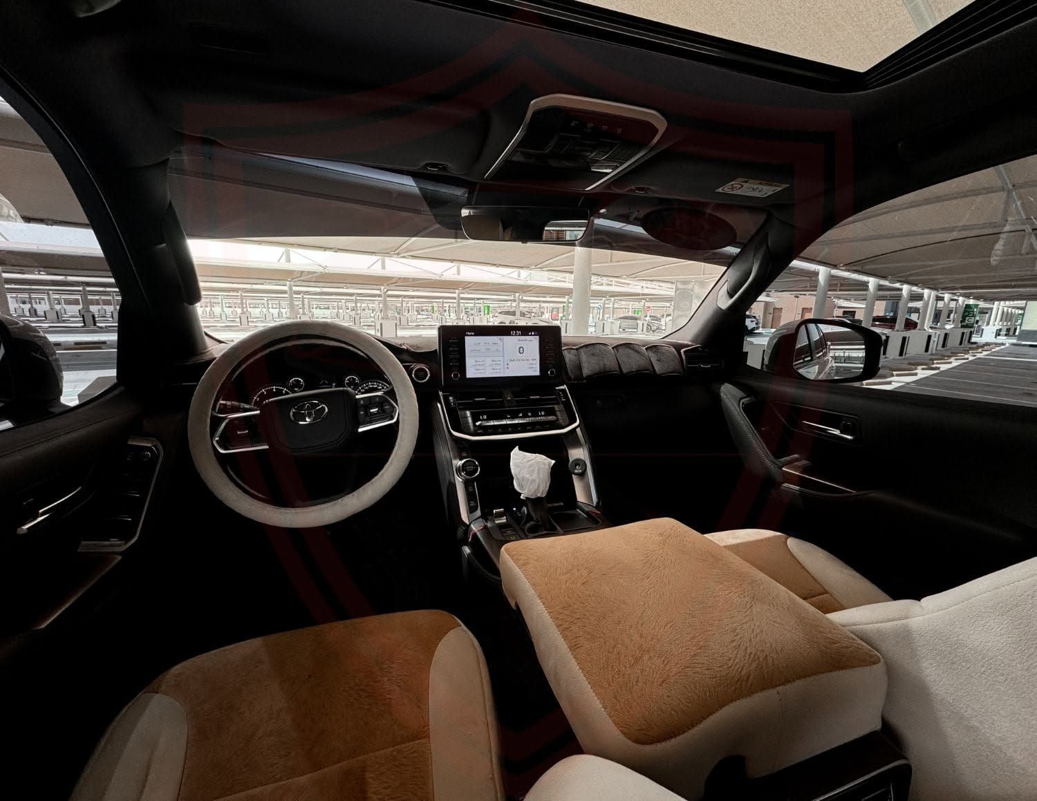 2024 Toyota Land Cruiser photo 4